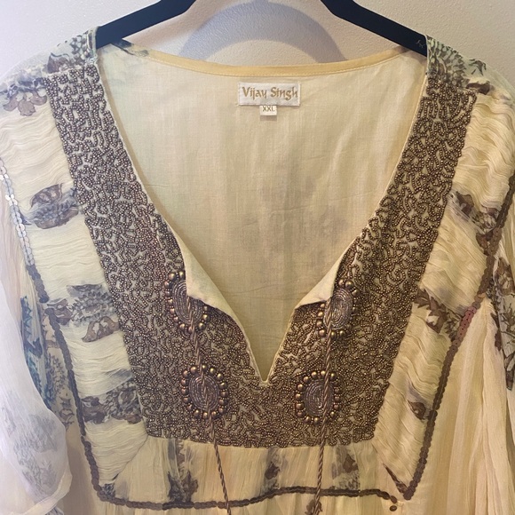 Vijay Singh cream colored dress. Size XXL. - Picture 6 of 6